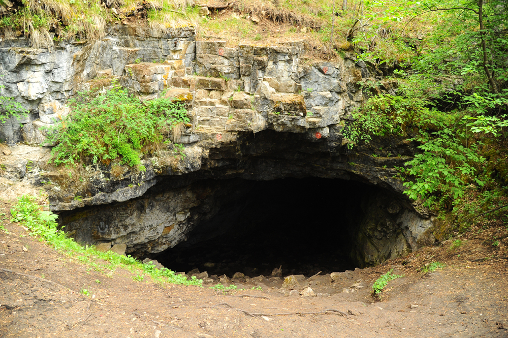 Достопримечательности Сатки и ее окрестностей: пещера Кургазак