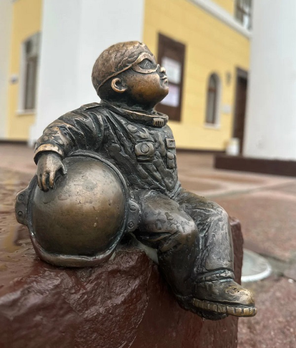 Космонавтик Театрал (№1)