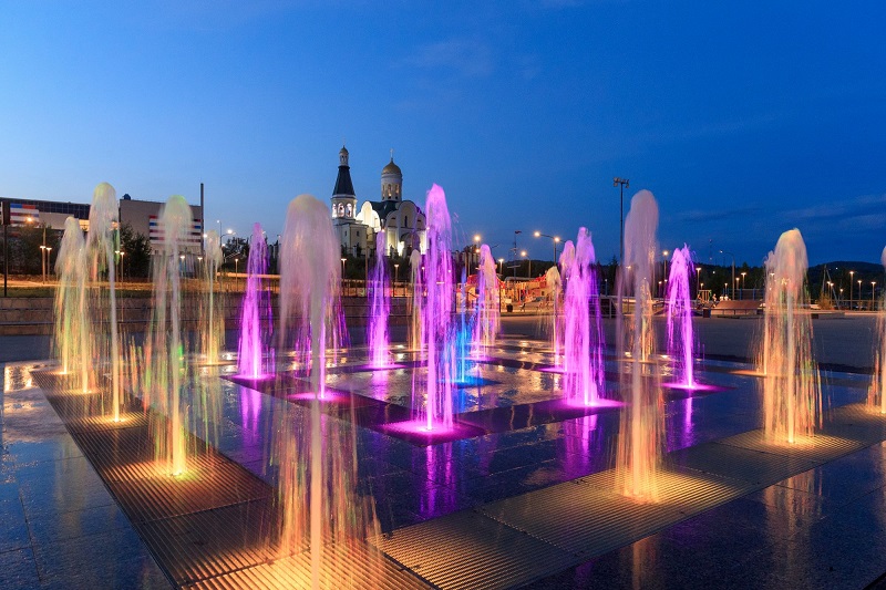 Карабаш. Центральная площадь и храм Иоанна Златоуста. Фото: «Карабашмедь» Карабаш. Центральная площадь и храм Иоанна Златоуста. Фото: «Карабашмедь»