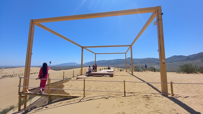 Бархан Сарыкум. Фото: Николай Лебедев / https://lebedev.world/