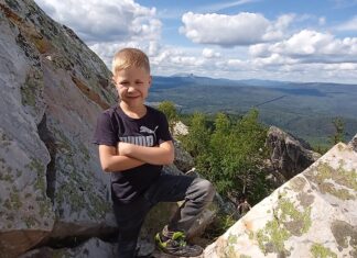 10 вершин до 10 лет. Вершины Южного Урала, доступные для посещения с детьми Гора Малиновая. Фото: из личного архива Матвея Ивонина