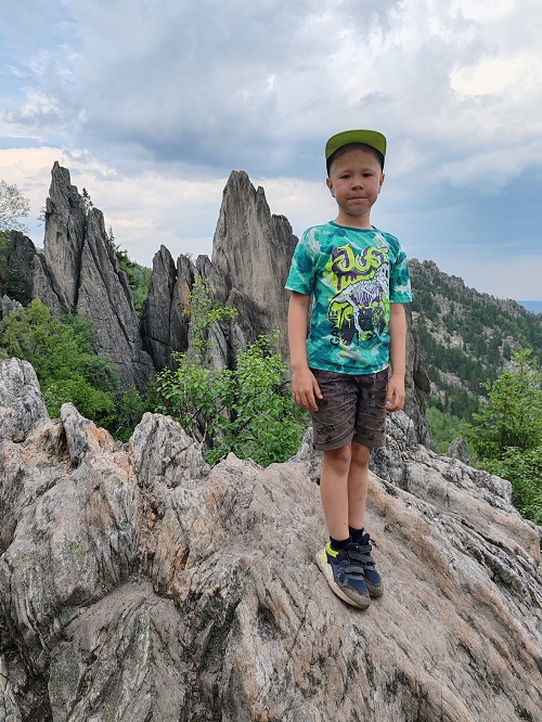 Двуглавая сопка, скала Перья. Фото: из личного архива Матвея Ивонина