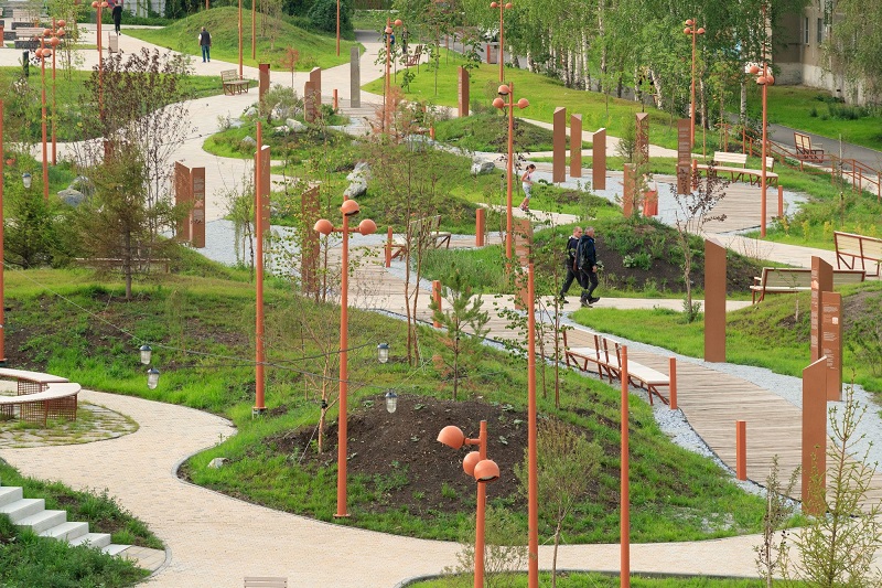 Аллея ветеранов и «Лента времени» в Карабаше. Фото: РМК