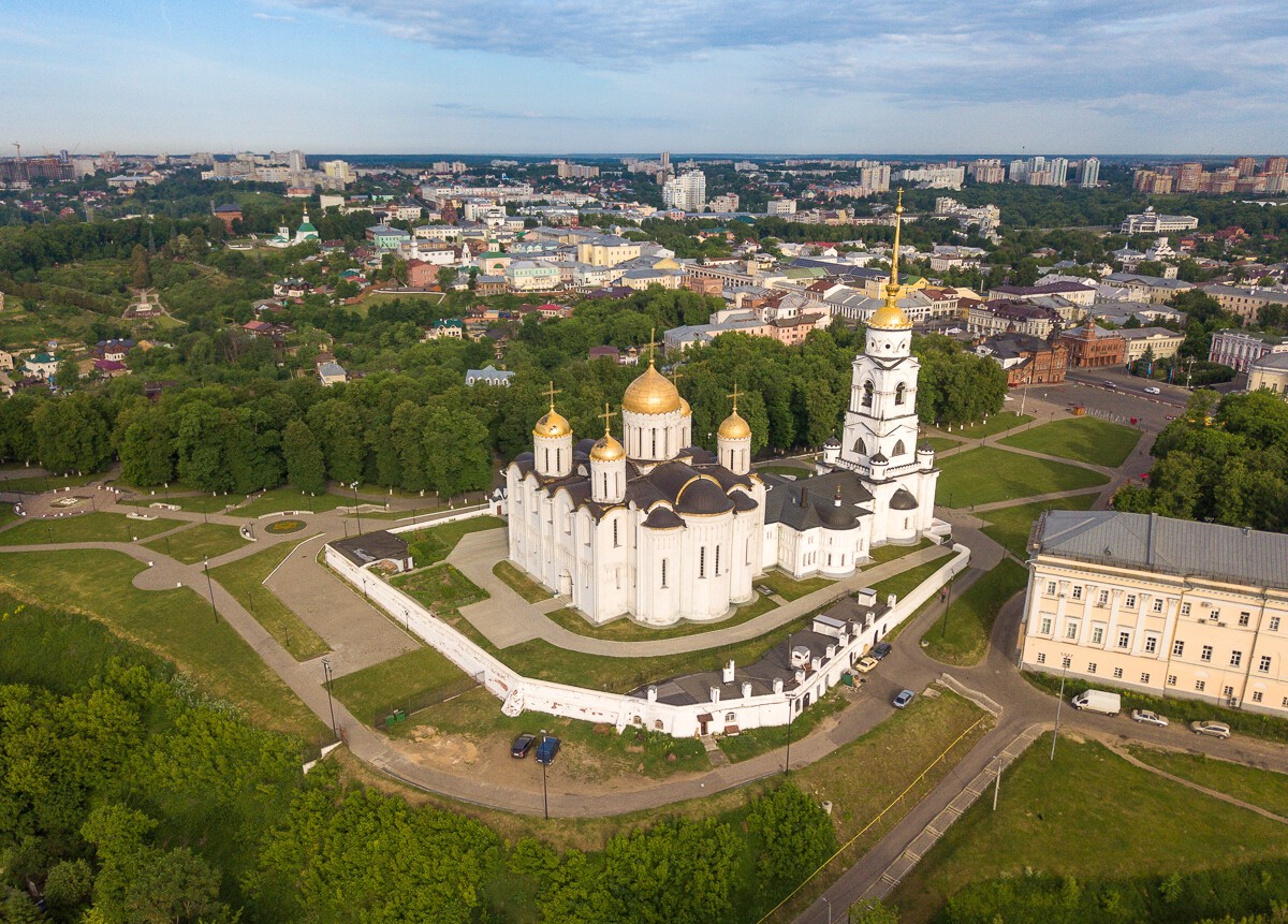 Успенский собор Владимира сверху