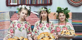 Фестиваль народного творчества и промыслов «Черничный разгуляй» в Мариинске
