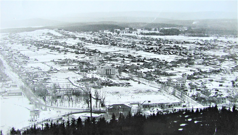 Вид с Заводской горы. 1995 г.