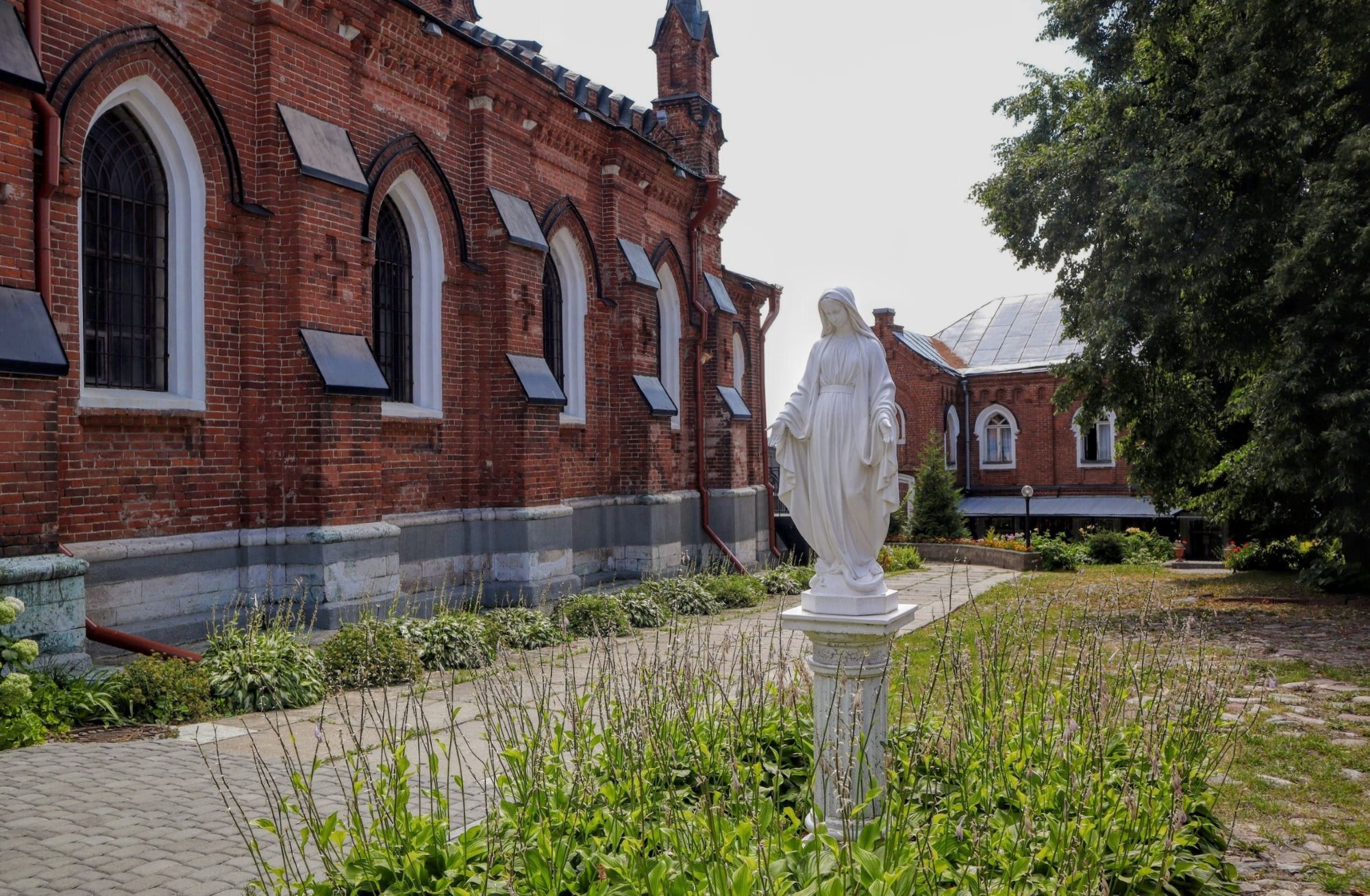 Католический храм во Владимире