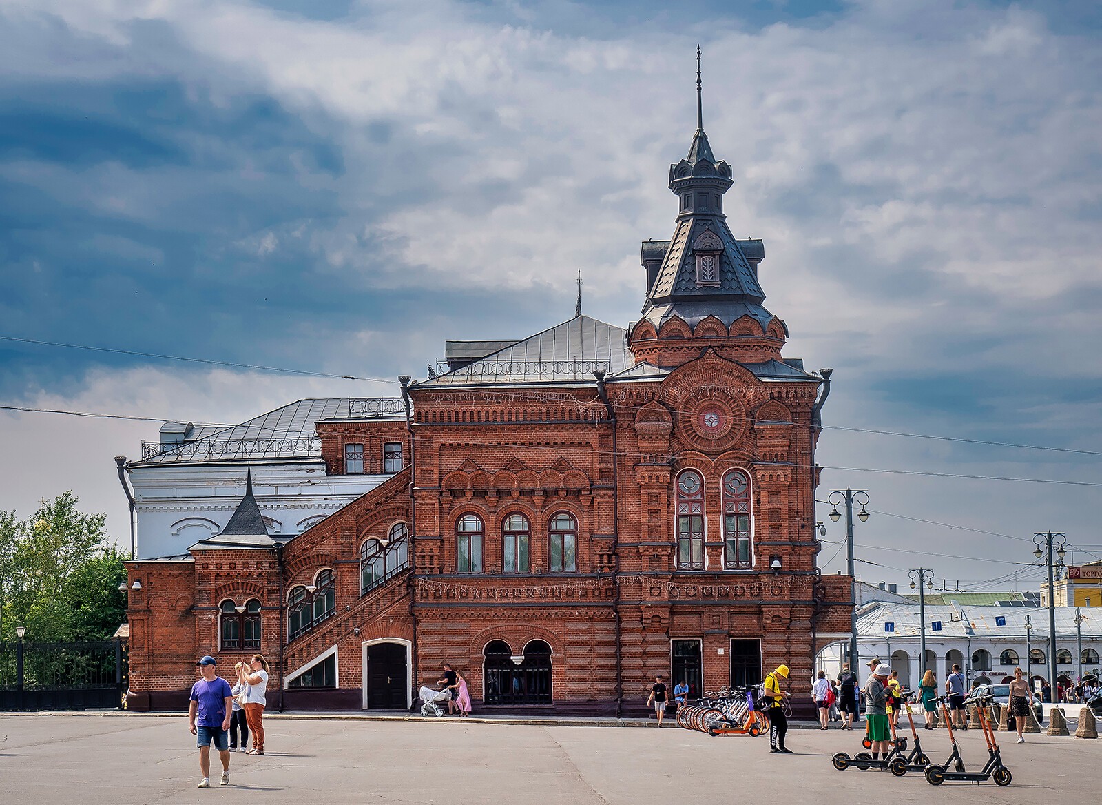Здание городской думы во Владимире