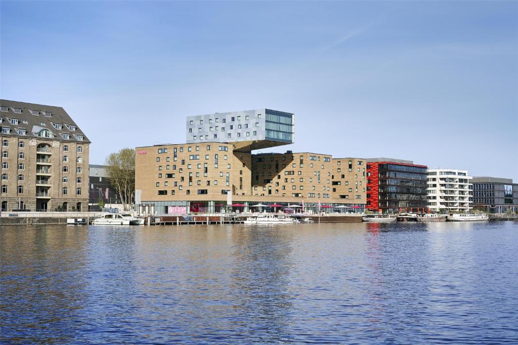 nhow Berlin. Фото: Booking.com https://booking.tpo.lu/f0cfOBdh