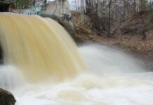 Водопад на реке Руш — достопримечательность Нижнего Тагила Водопад на реке Руш. Фото: Александер Гущин / ВКонтакте
