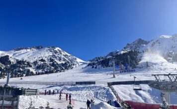 Путешествие на Новый год: куда недорого поехать на праздник в России и за границей и не разориться?