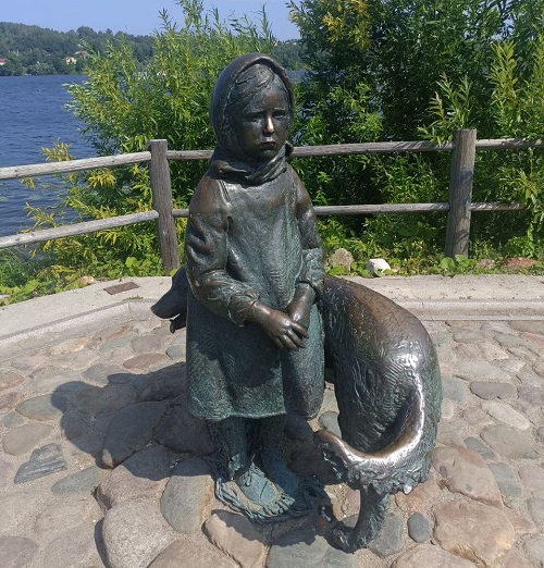 Памятник Шаляпину