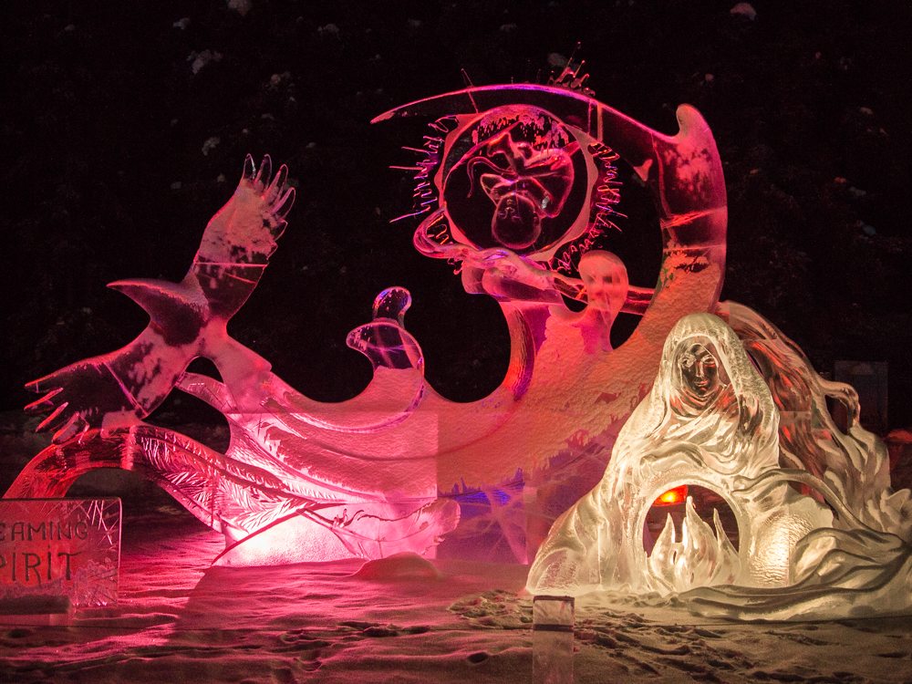 Уральские ледовые скульпторы стали лучшими на чемпионате мира на Аляске