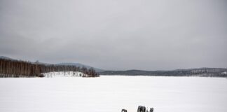 Богородский пруд в Карабаше (Челябинская область). Фото: Андрей Копырин