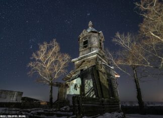 Достопримечательности Башкирии: уникальная деревянная Покровская церковь, срублена без гвоздей (Карагаево)