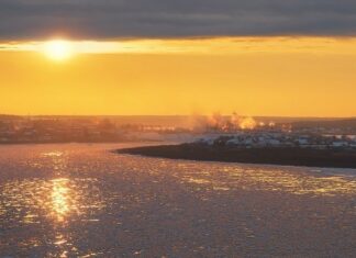 Достопримечательности Великого Устюга: Дом Деда Мороза, Дымковская слобода, Соборное дворище