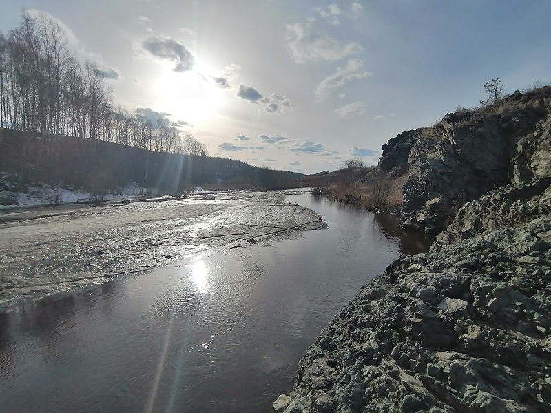 Колпаковские скалы