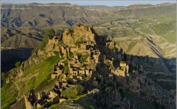 Аул-призрак Гамсутль, Дагестан Аул-призрак Гамсутль, Дагестан