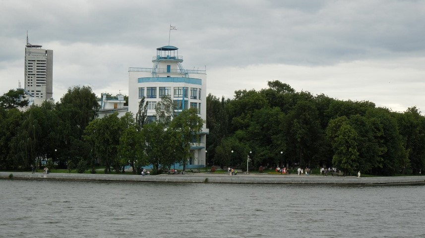 Исеть, Екатеринбург