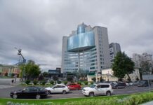 Сикс-севен Екб: ищем дома с номером из мема в Екатеринбурге