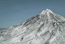 Путешествие на Камчатку. Где одиноких гор крепко единство