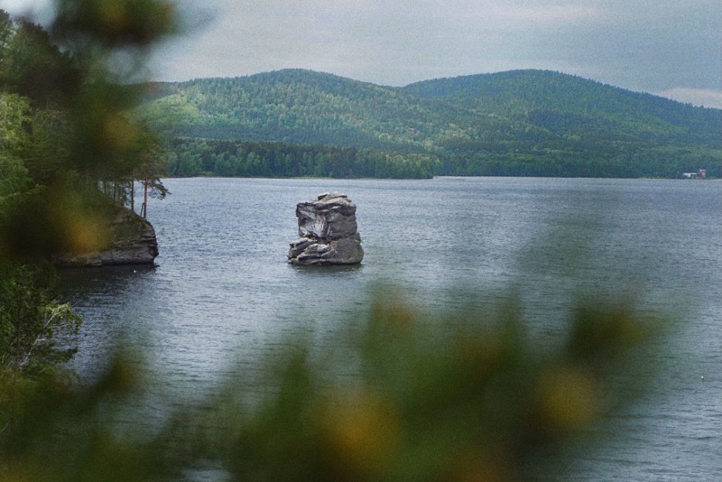Озеро Иткуль и Шайтан-камень. ТОП-10 интересных мест 