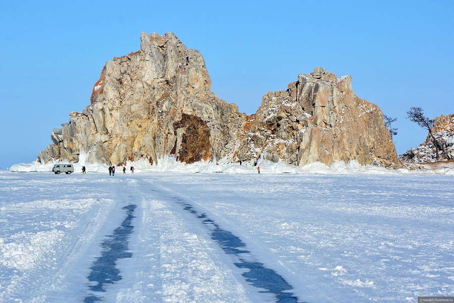 Скала Шаманка (мыс Бурхан)Фото: Сергей Василец