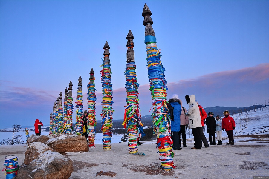 Скала Шаманка (мыс Бурхан)Фото: Сергей Василец