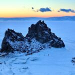 Скала Шаманка (мыс Бурхан) Скала Шаманка (мыс Бурхан) Фото: Сергей Василец