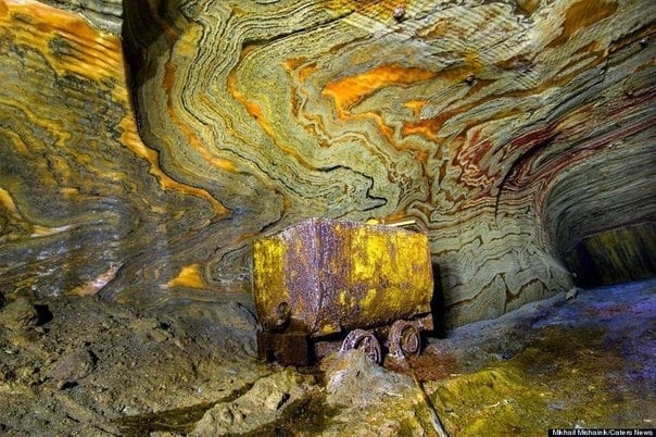 Соляная «психоделическая» шахта в Березниках, Пермский край