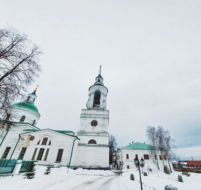 Свято-николаевский мужской монастырь