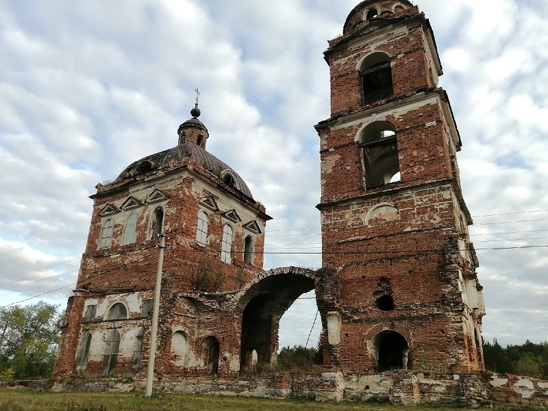 Церковь Илии Пророка в селе Смолинском