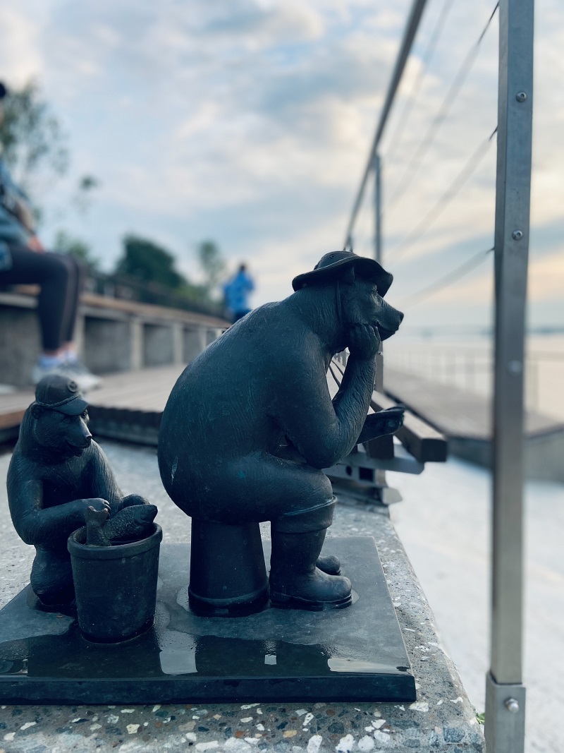 Таня Давыдова, Мишка Рыбак