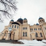 Крестовоздвиженский собор Николаевского мужского монастыря