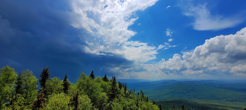 Вид с горы Кирель, Белорецкий район Башкортостана