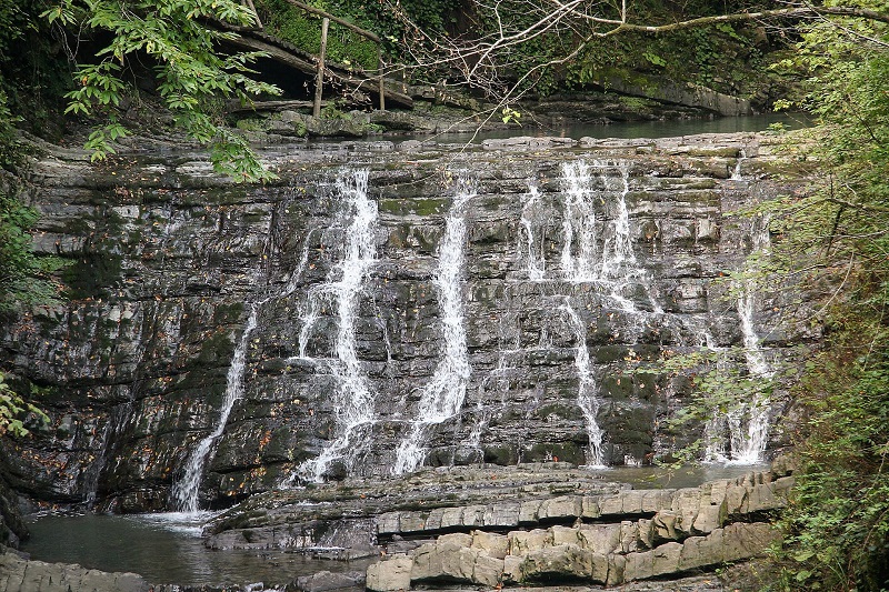 Змейковские водопады