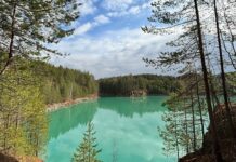 Озера Свердловской области — Зелёное озеро у Режа (Покровский карьер, Аммонал)