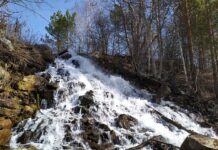Водопады Свердловской области: Никитинский водопад у Первоуральска Водопады Свердловской области: Никитинский водопад у Первоуральска. Фото: Андрей Шадрин / ВКонтакте