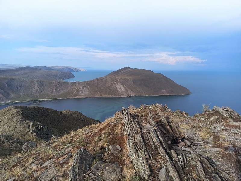 Бухта Ая. Фото: Ксения Клюева / https://topbaikal.ru/