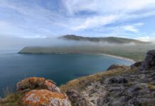 Бухта Ая, озеро Байкал Бухта Ая Фото: Ксения Клюева