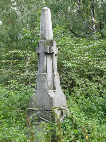 Памятник на могиле купца Якова Андреева 