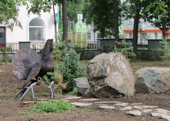 Лесной, сквер Гагарина, Свердловская область, фигуры животных