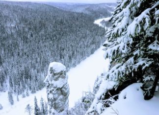 Усьва, Усьвинские столы, Чертов палец