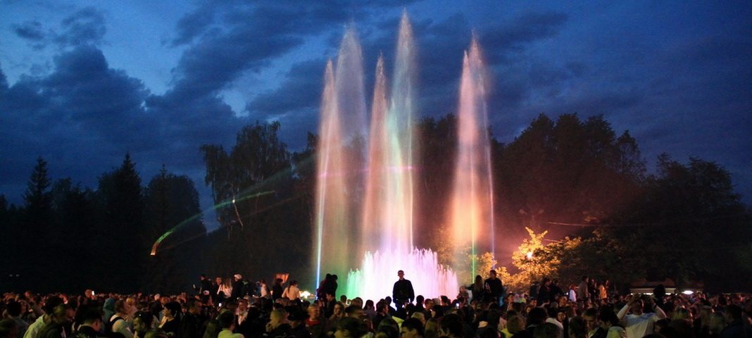 «Ночь фонтанов» в Екатеринубрге