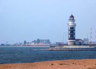 Маяк в Турке Маяк в Турке Фото: Вера Лазарева