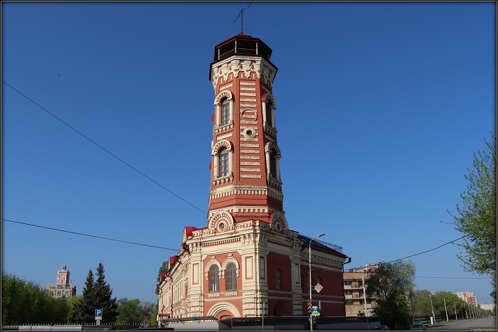 Каланча и Комсомольский сад