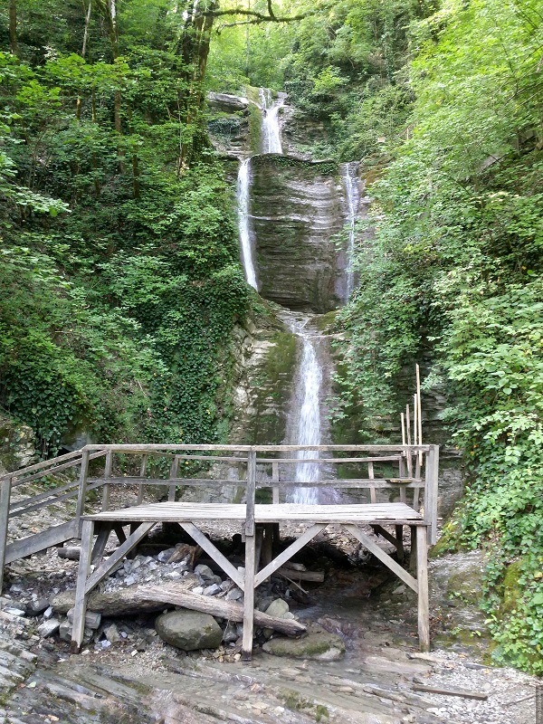 Водопады Псыдах и Шапсуг. Фото: Александр Суворов