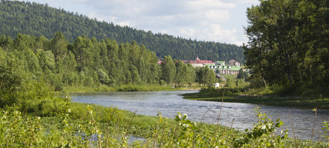 Река Инзер в окрестностях села Ассы, Башкортостан