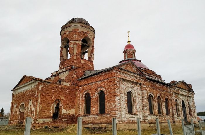 храм святого великомученика Георгия Победоносца в Камышево