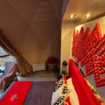 Глэмпинг Holidays Forest: отдых на берегу озера Увильды (Челябинская область) Источник фото: Глэмпинг Holidays Forest